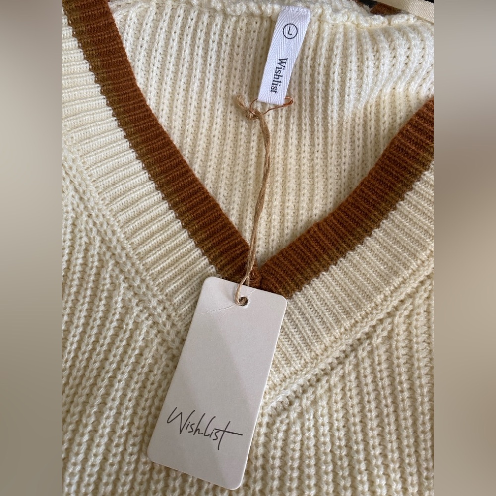 Wishlist Cream and Brown V-Neck Pullover Long Sleeve Sweater, Women’s Size L - Picture 5 of 5